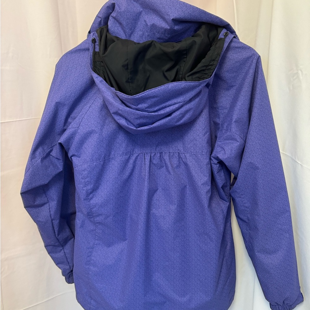 Columbia Winter Jacket - image 4
